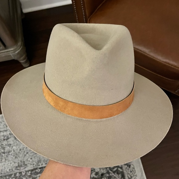 Janessa Leone ROSS HAT - Picture 5 of 12